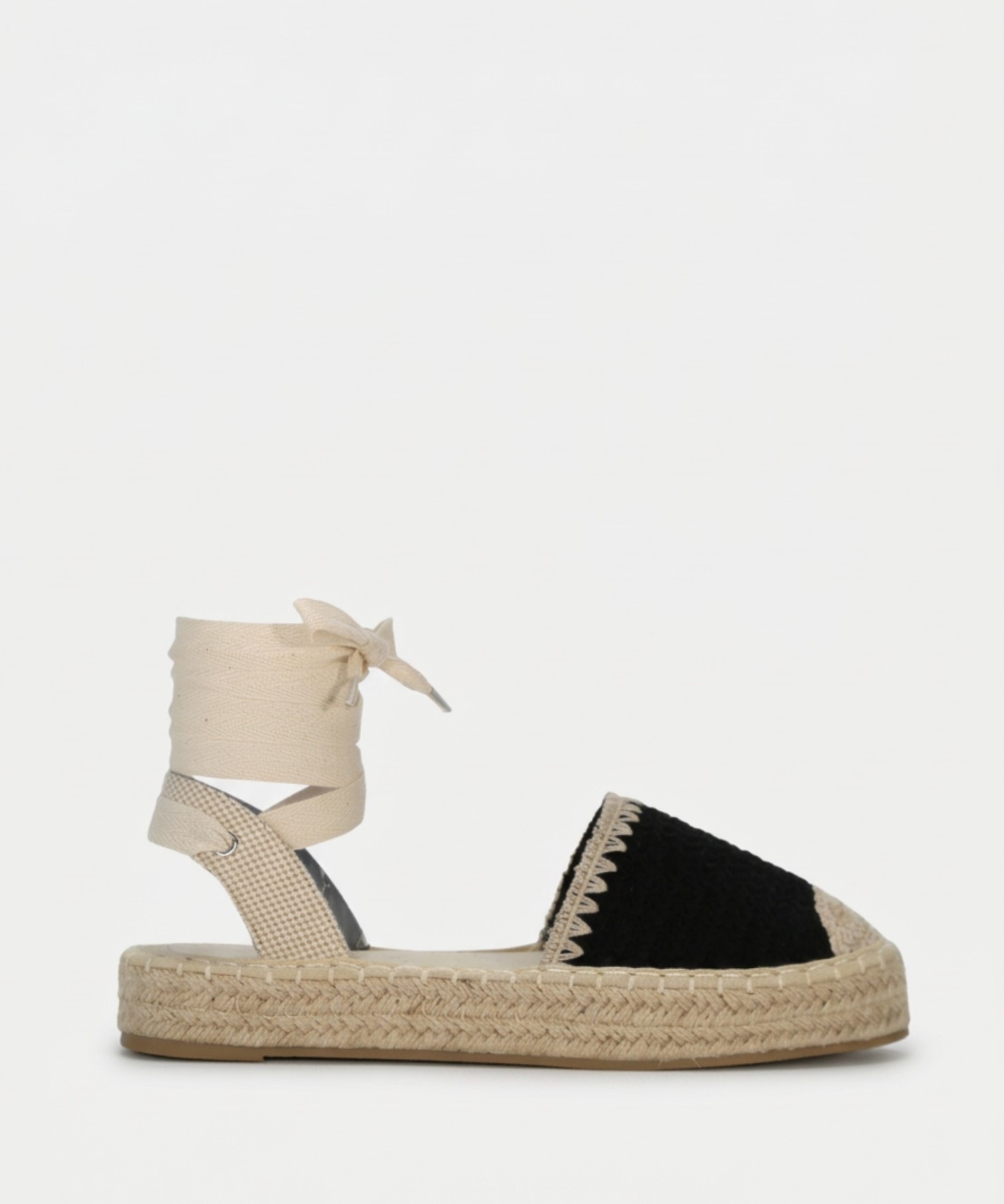 Alpercata rasa atada image number null